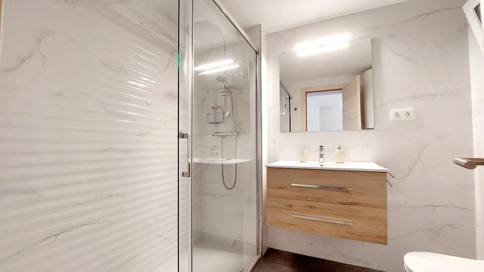 Apartamento Primera línea y vistas al mar con piscina *M* L'Estartit